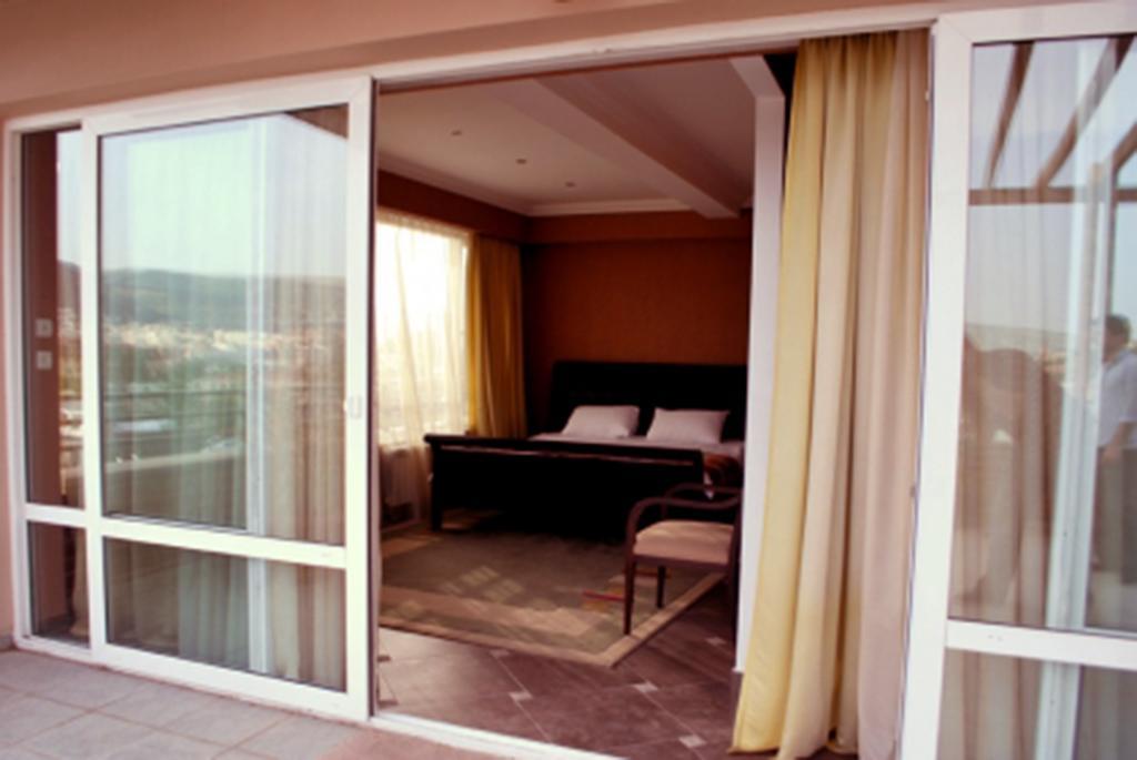 Prestige Palace - Esquisse Hotel Tbilisi Pokój zdjęcie