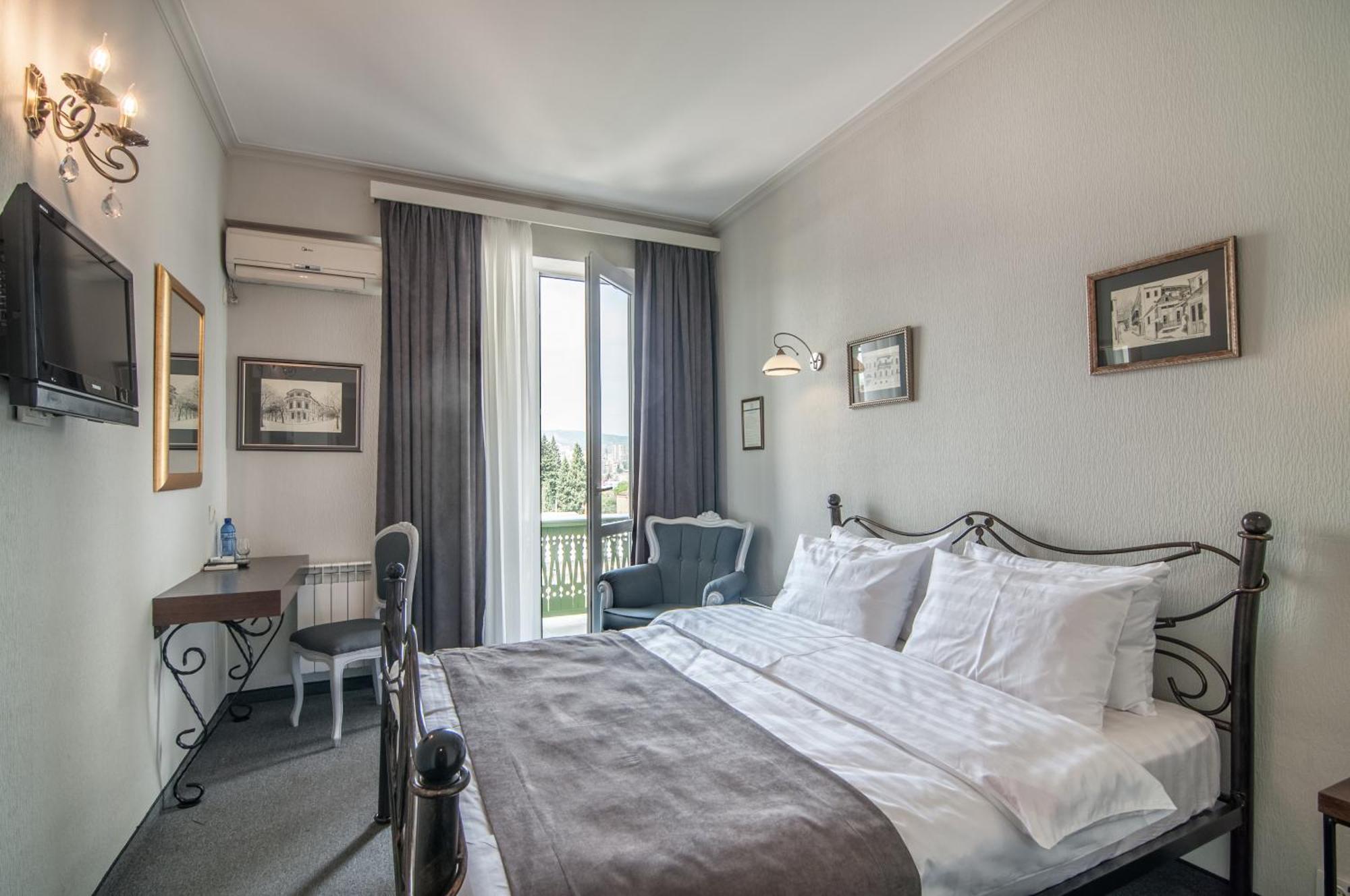 Prestige Palace - Esquisse Hotel Tbilisi Zewnętrze zdjęcie