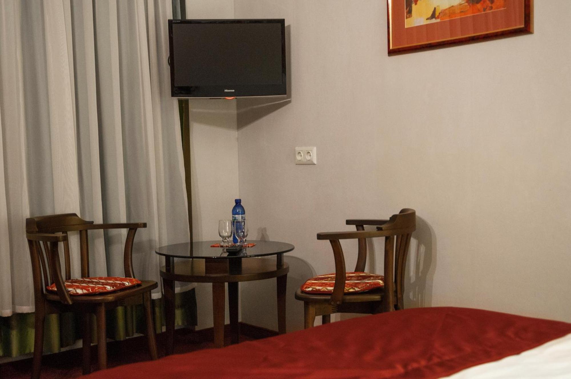 Prestige Palace - Esquisse Hotel Tbilisi Pokój zdjęcie