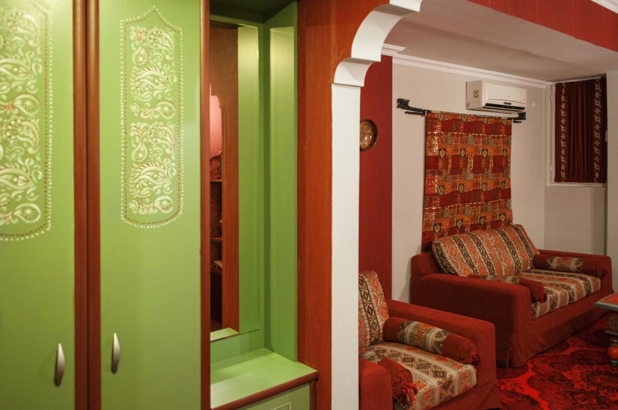 Prestige Palace - Esquisse Hotel Tbilisi Zewnętrze zdjęcie