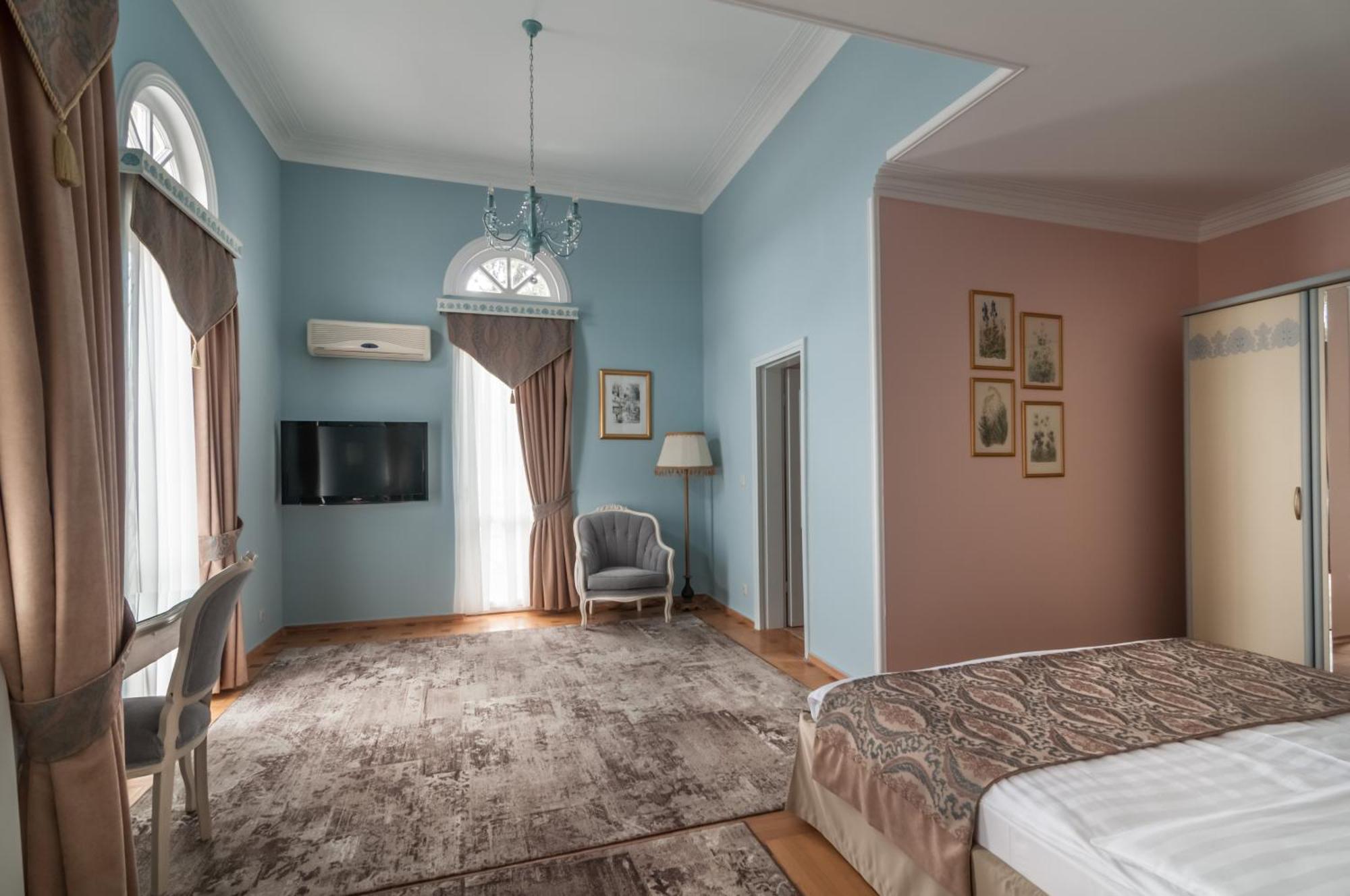 Prestige Palace - Esquisse Hotel Tbilisi Zewnętrze zdjęcie