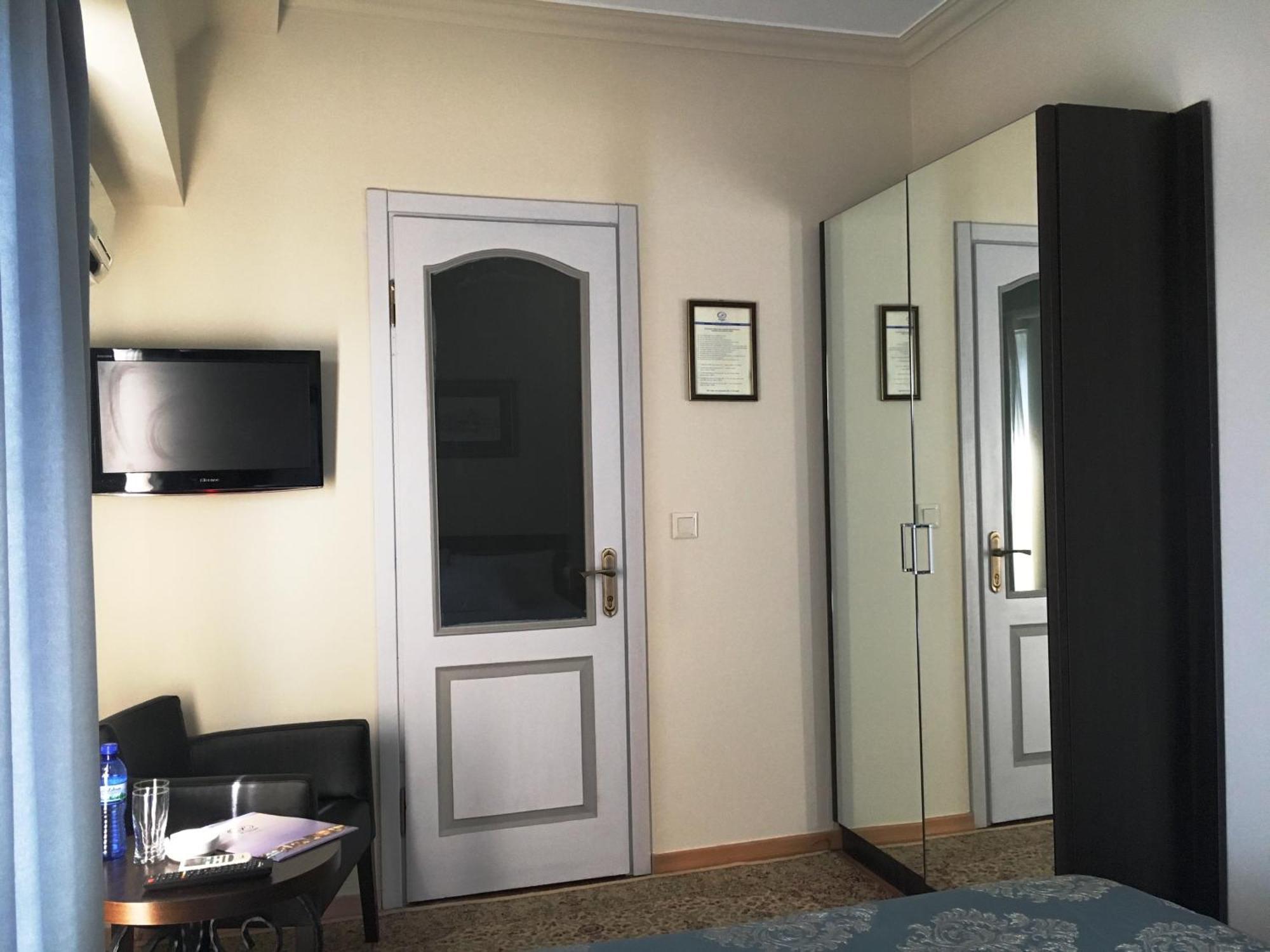 Prestige Palace - Esquisse Hotel Tbilisi Pokój zdjęcie