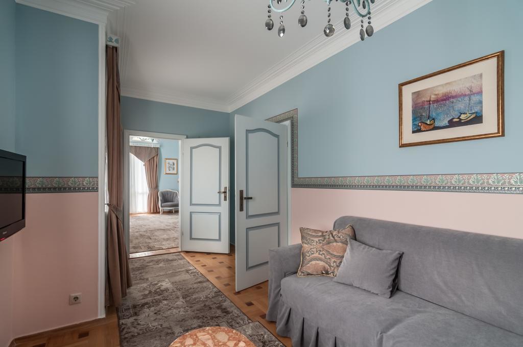 Prestige Palace - Esquisse Hotel Tbilisi Zewnętrze zdjęcie