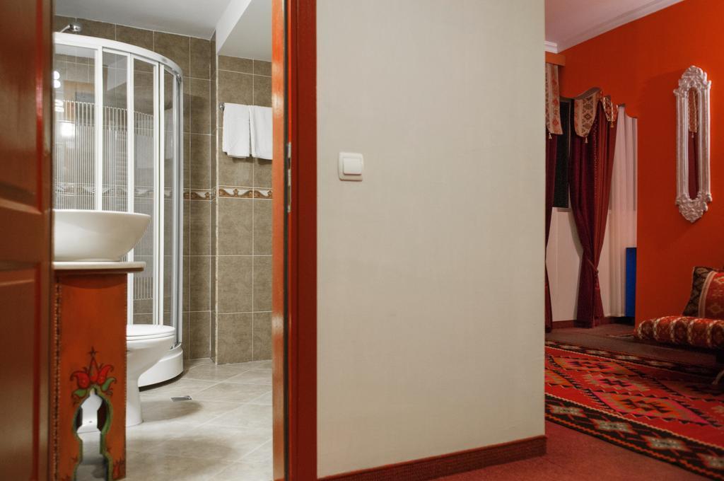 Prestige Palace - Esquisse Hotel Tbilisi Zewnętrze zdjęcie